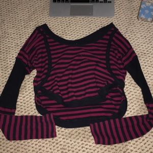 Black and red crop top